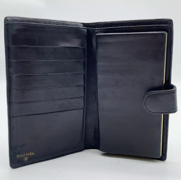 Auth Chanel Caviar Timeless Coco Mark Wallet - Picture 4 of 10